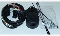 Комплект проводов с разъемами для подключения фаркопа  к штатной проводке Рено Дастер