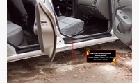Накладки на внутренние пороги дверей Nissan Almera Classic 2007-2012