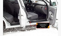 Накладки на внутренние пороги дверей Nissan Almera (N16) 2003-2006