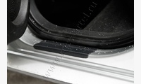 Накладки на внутренние пороги дверей Nissan Qashqai 2011-2014