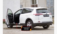 Накладки на внутренние пороги дверей Toyota Rav4 2015-