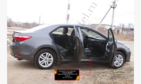 Накладки на внутренние пороги дверей Toyota Corolla (седан) 2012-2015