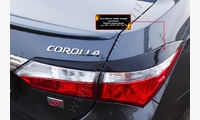 Накладки на задние фонари (реснички) Toyota Corolla (седан) 2012-2015