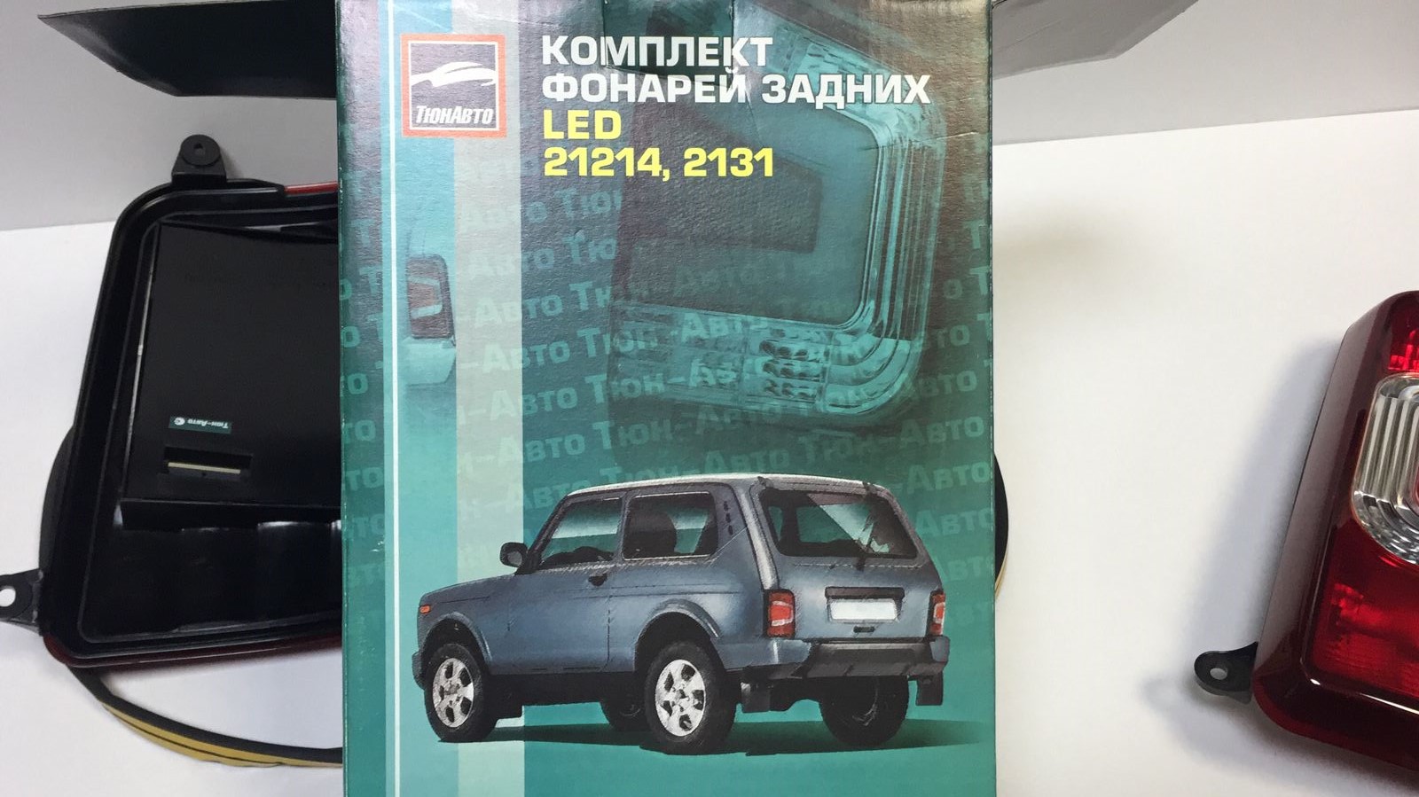 Фонари задние светодиодные НИВА 21214 2131 LED