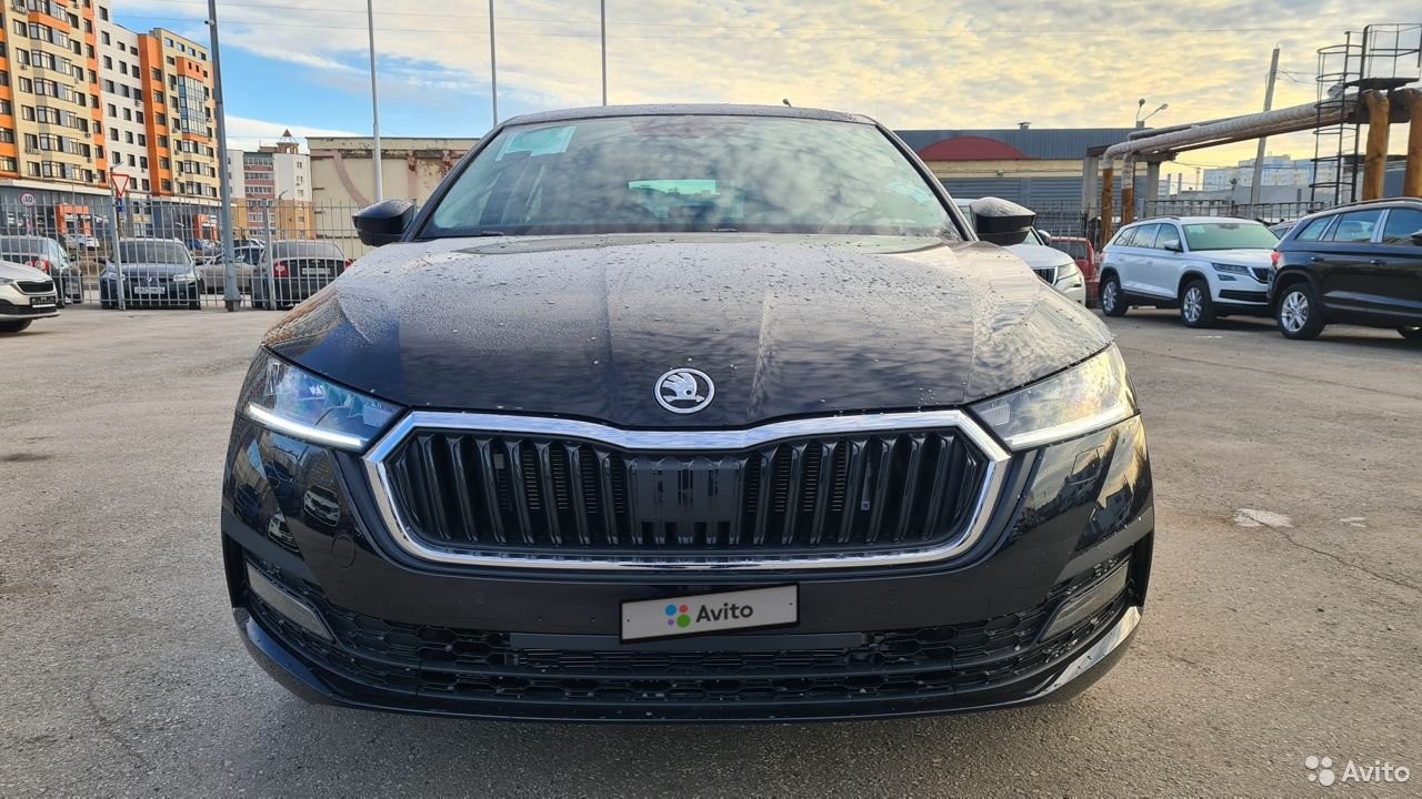 Набор для подкраски сколов Skoda Octavia DEEP BLACK (2T2T)