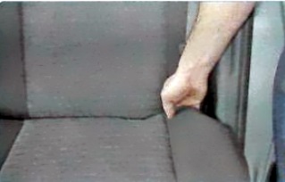 Снятие заднего дивана дастер